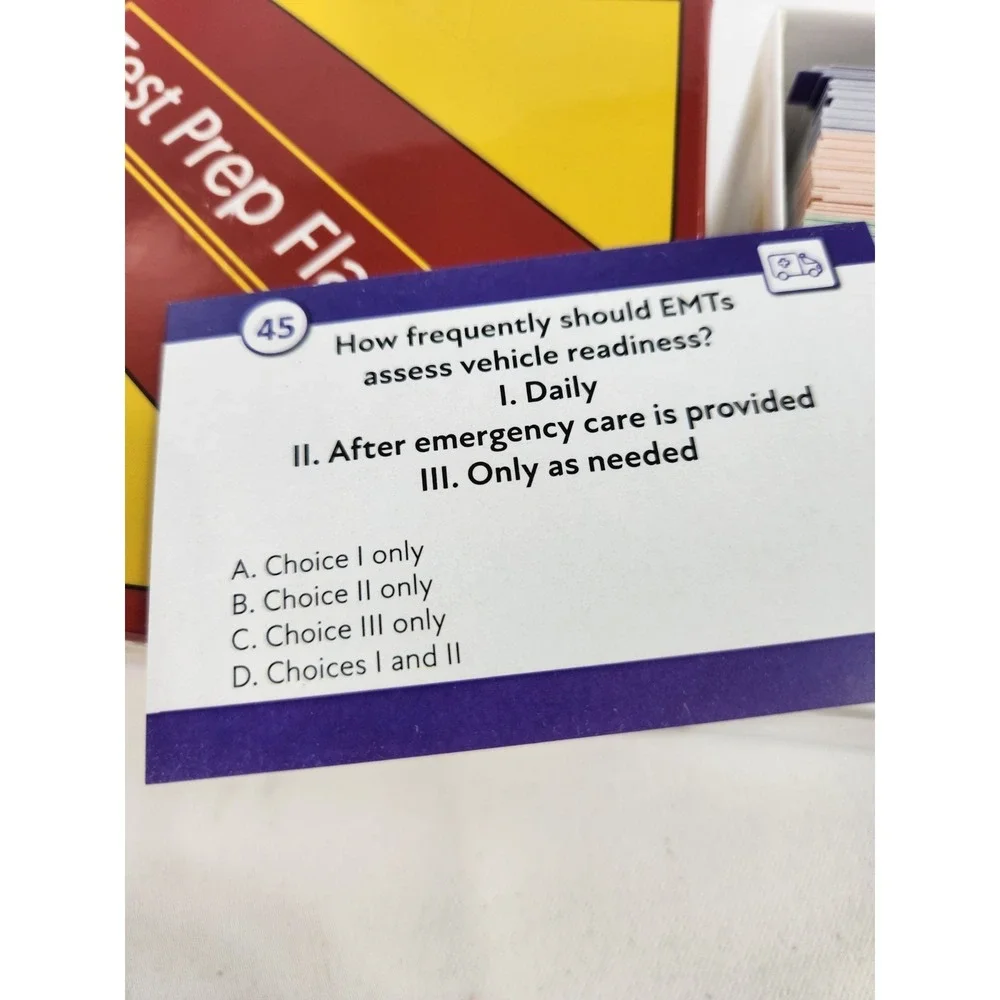 Test‎ Prep Books EMT Flash Cards Emergency Medicine Exam Preparation English